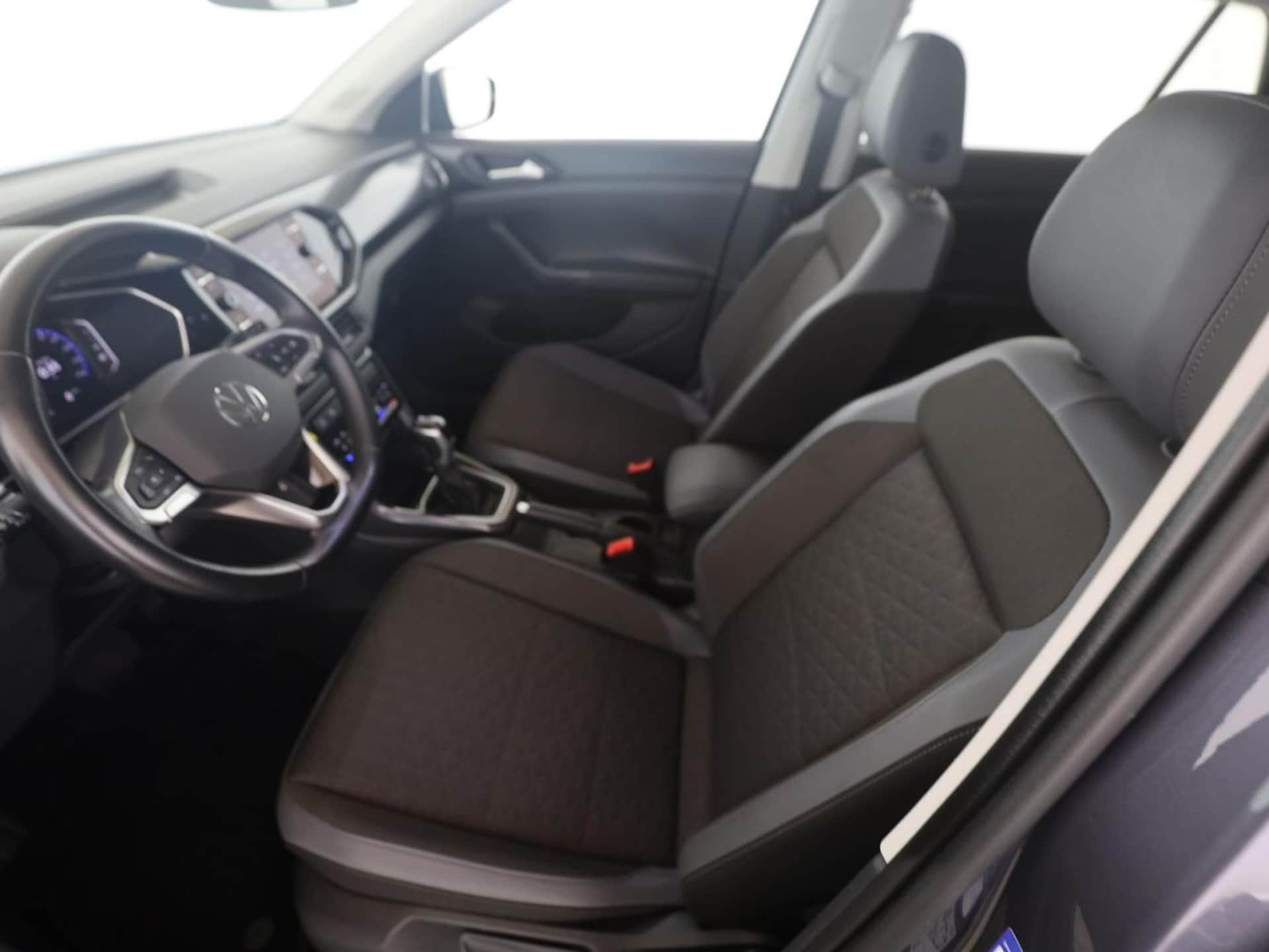 Volkswagen T-Cross Style