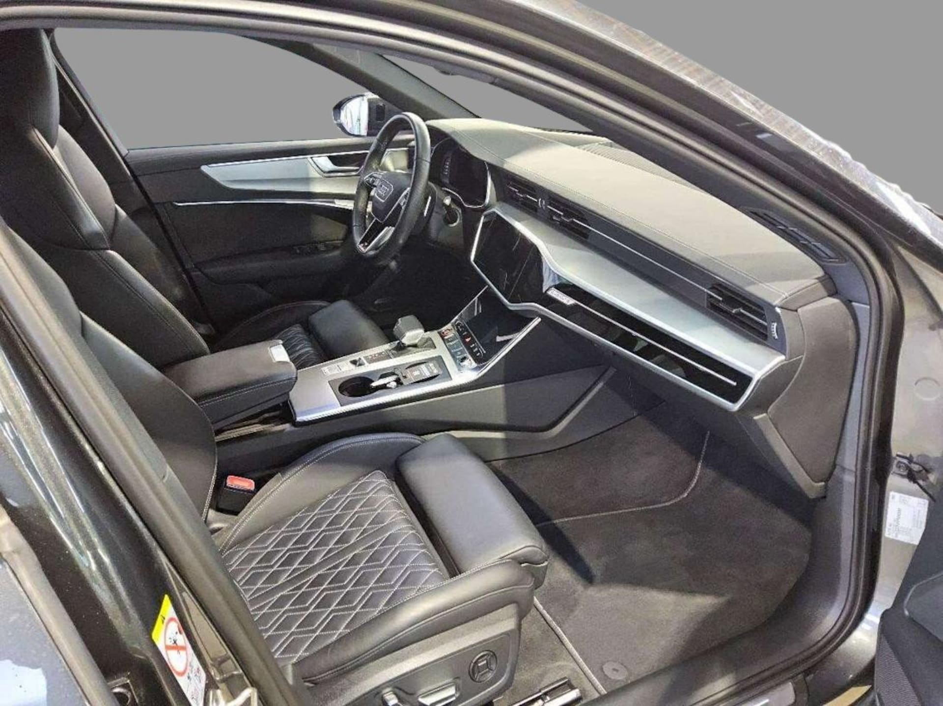 Audi S6 Avant