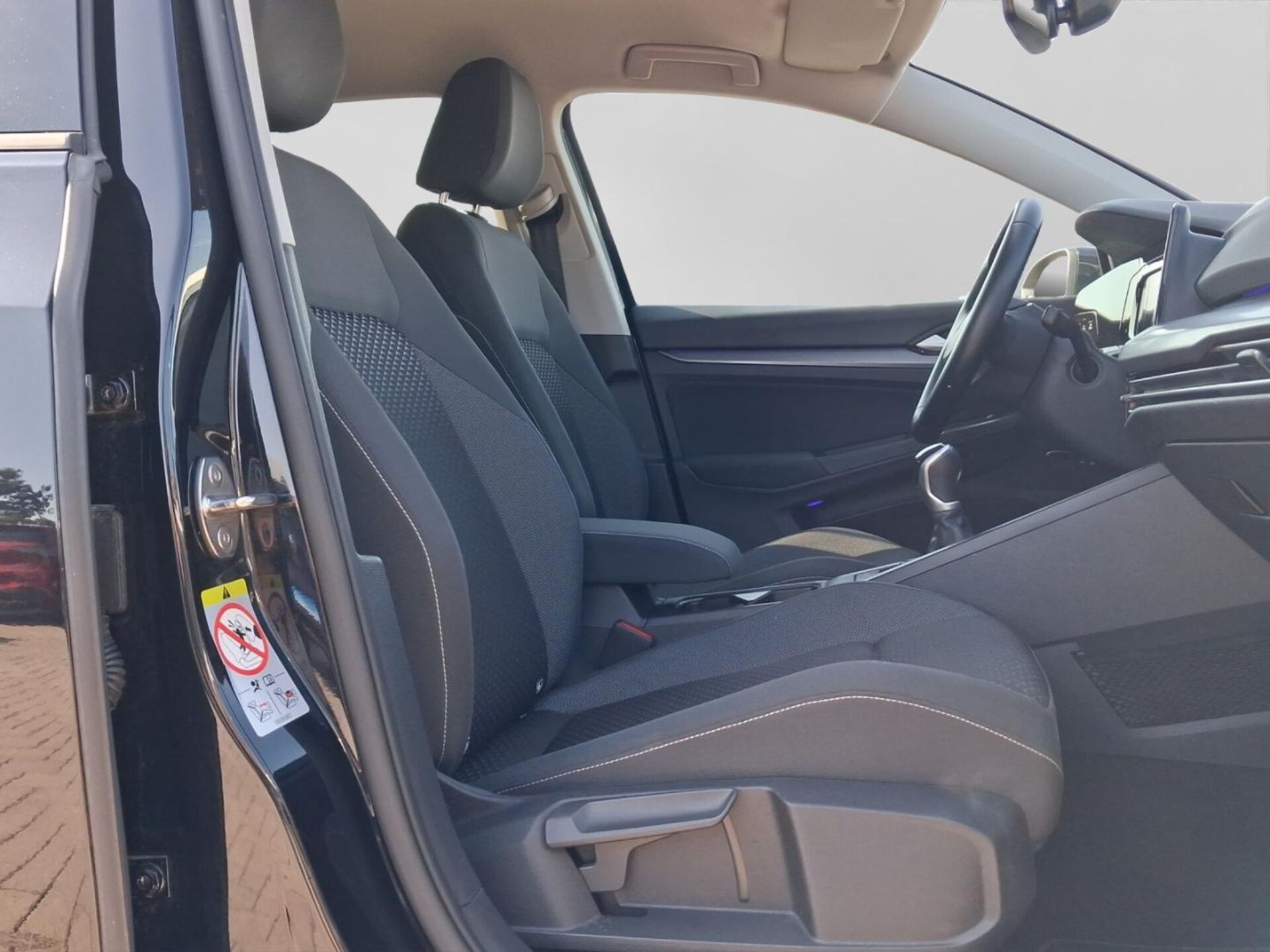Volkswagen Golf Active