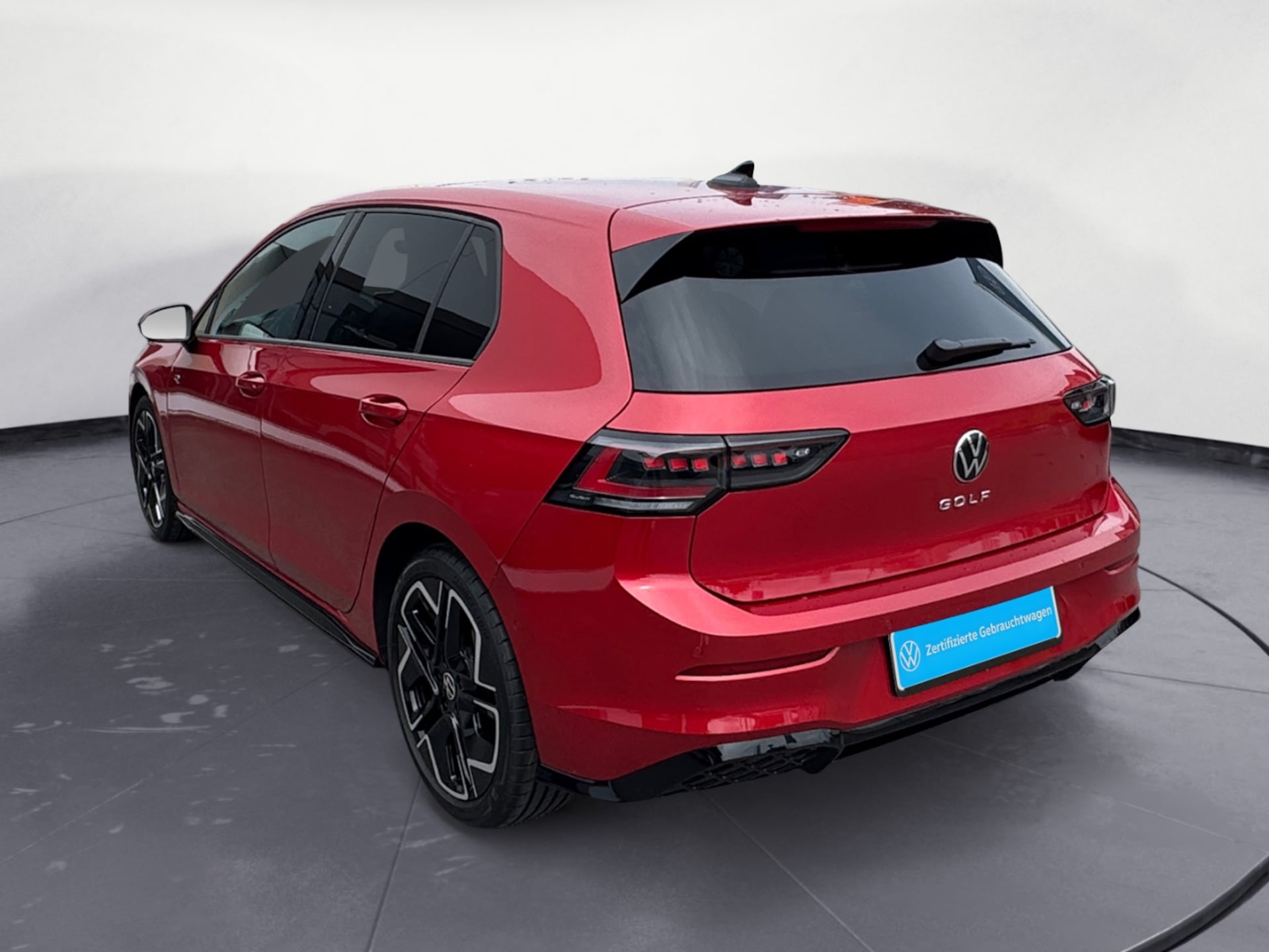 Volkswagen Golf R-Line