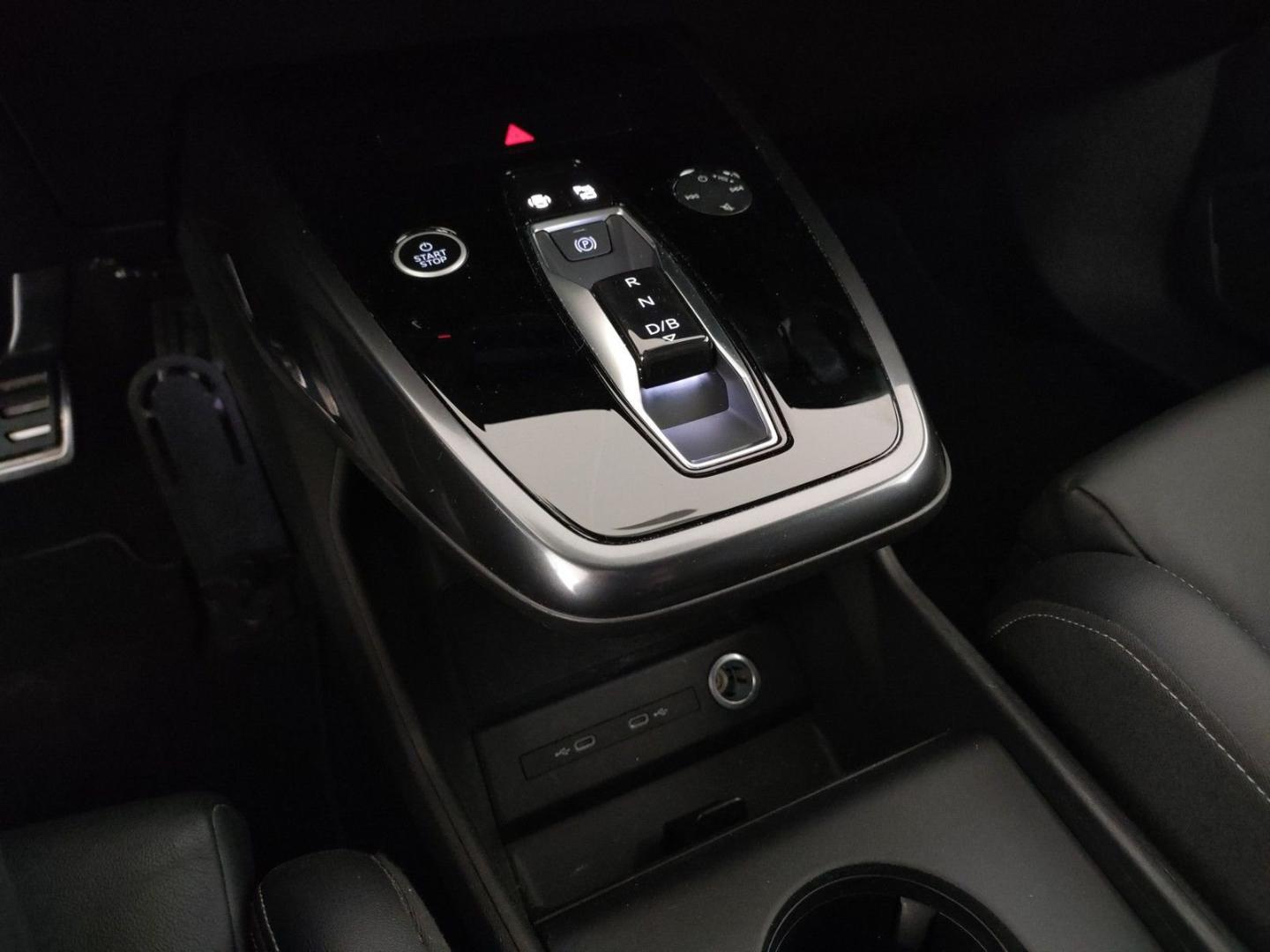 Image about Audi Q4 e-tron Business Advanced 50 e-tron quattro 220,00 kW