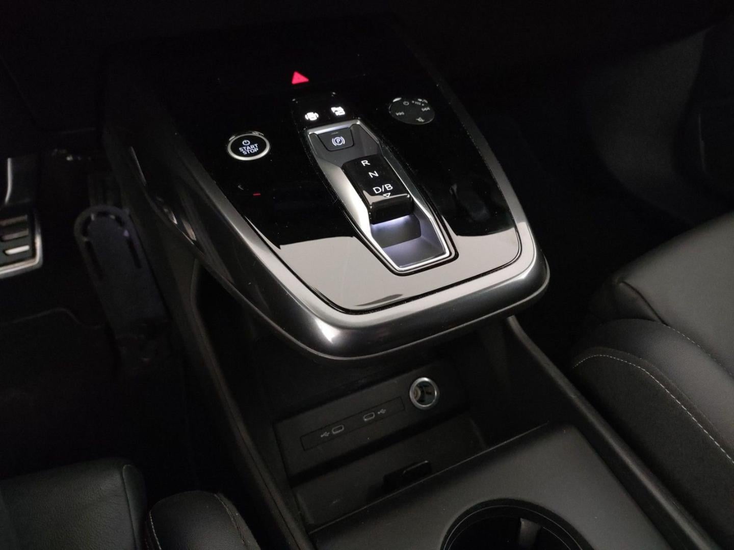 Image about Audi Q4 e-tron Business Advanced 50 e-tron quattro 220,00 kW