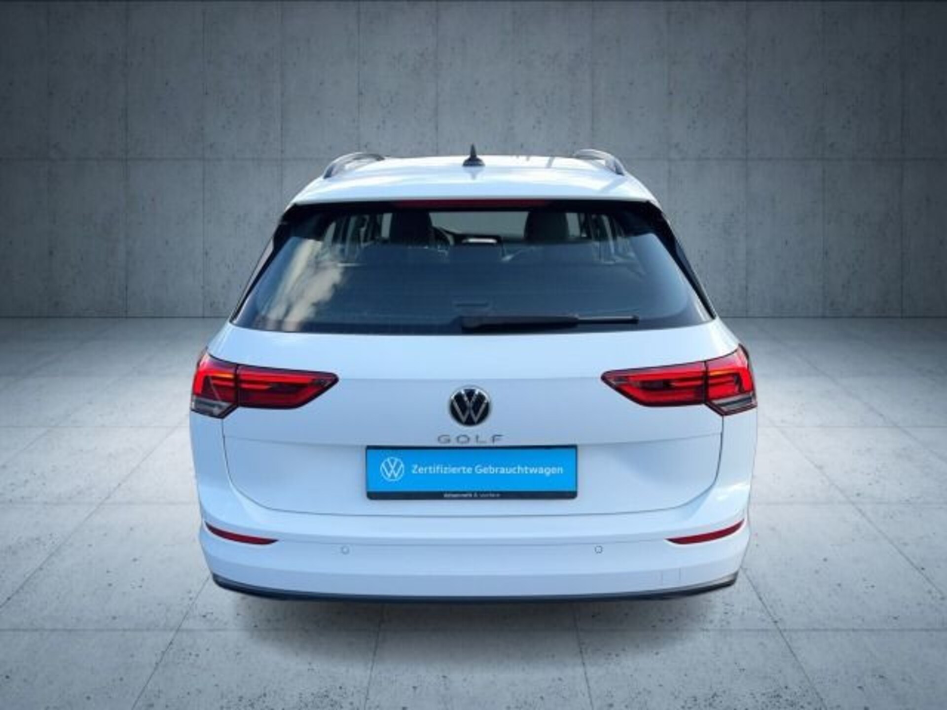 Volkswagen Golf Variant Life