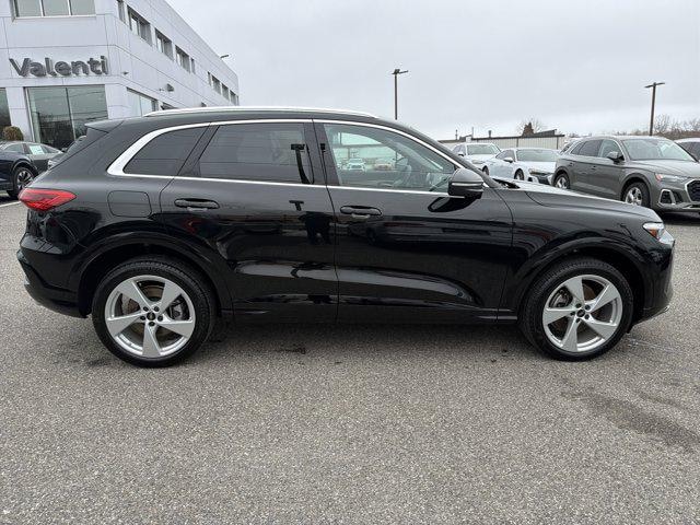 2025 Audi New Q5 Premium Plus - Photo 20