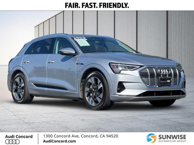 2023 Audi e-tron Premium Plus