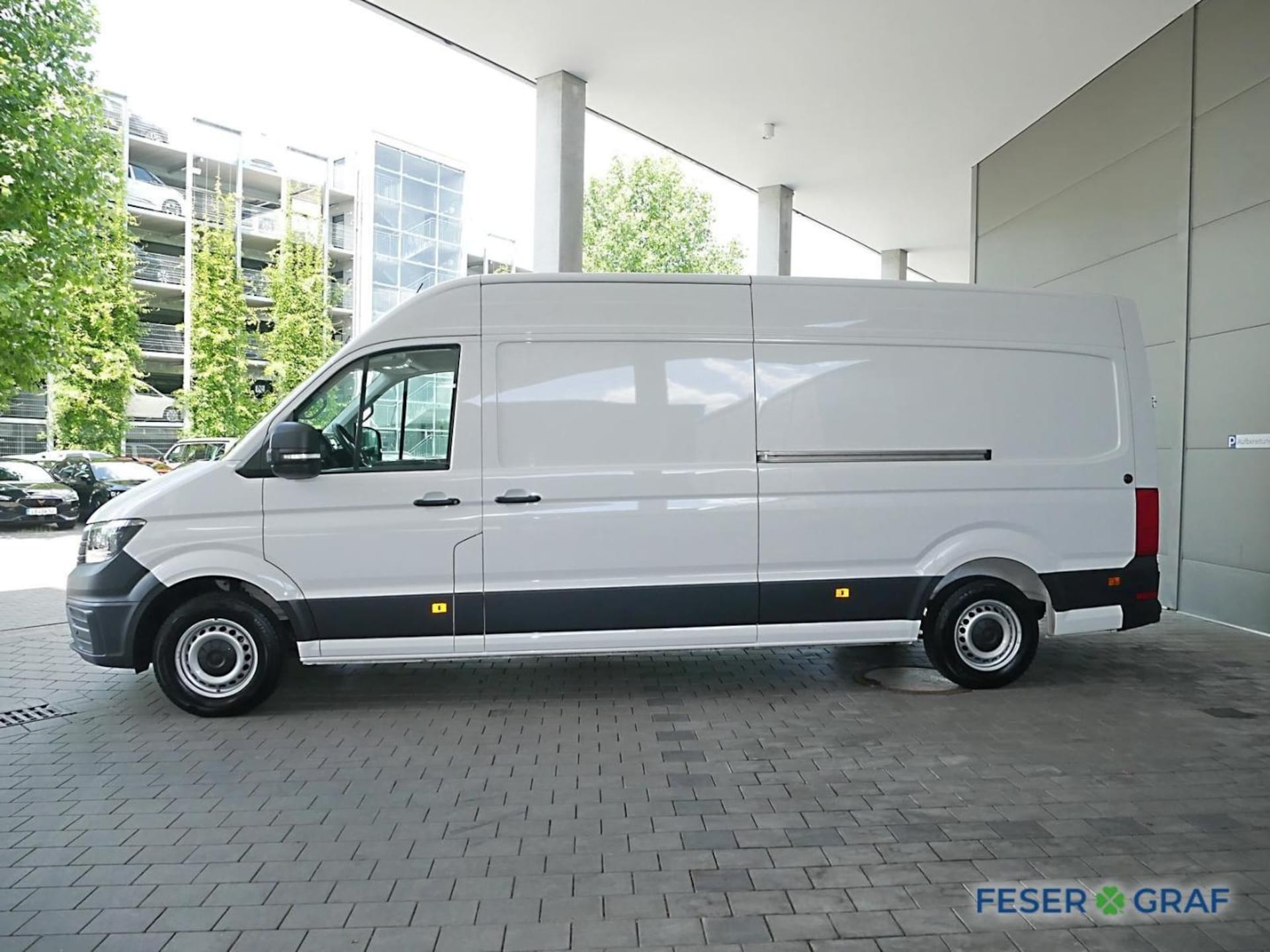 Volkswagen Crafter Kasten langer Radstand