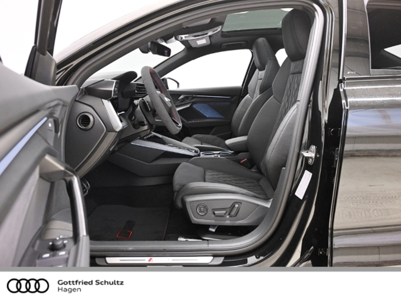 Audi RS 3 Limousine – Bild 11
