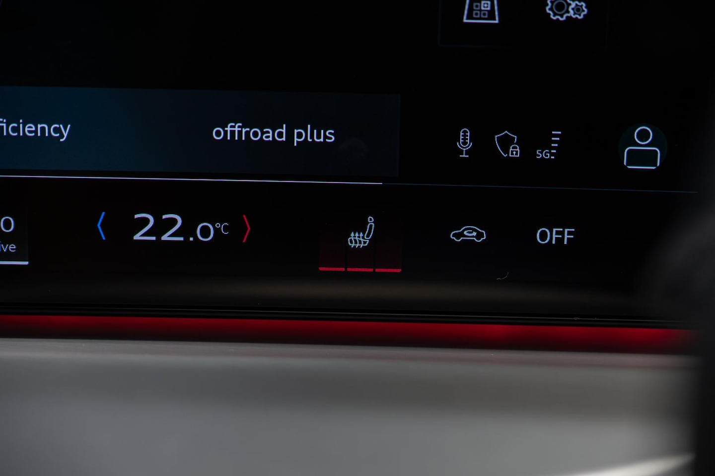 Image about Audi Q5 SUV TDI quattro 150 kW