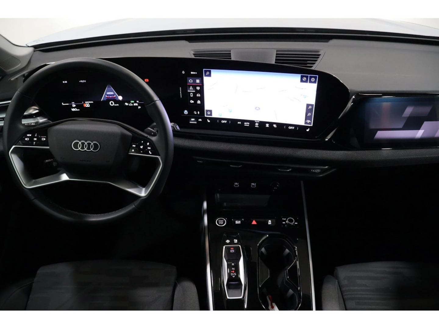 Bild über Audi A6 Avant TDI quattro 150 kW S tronic - für weitere Informationen kontaktieren Sie den Audi Partner