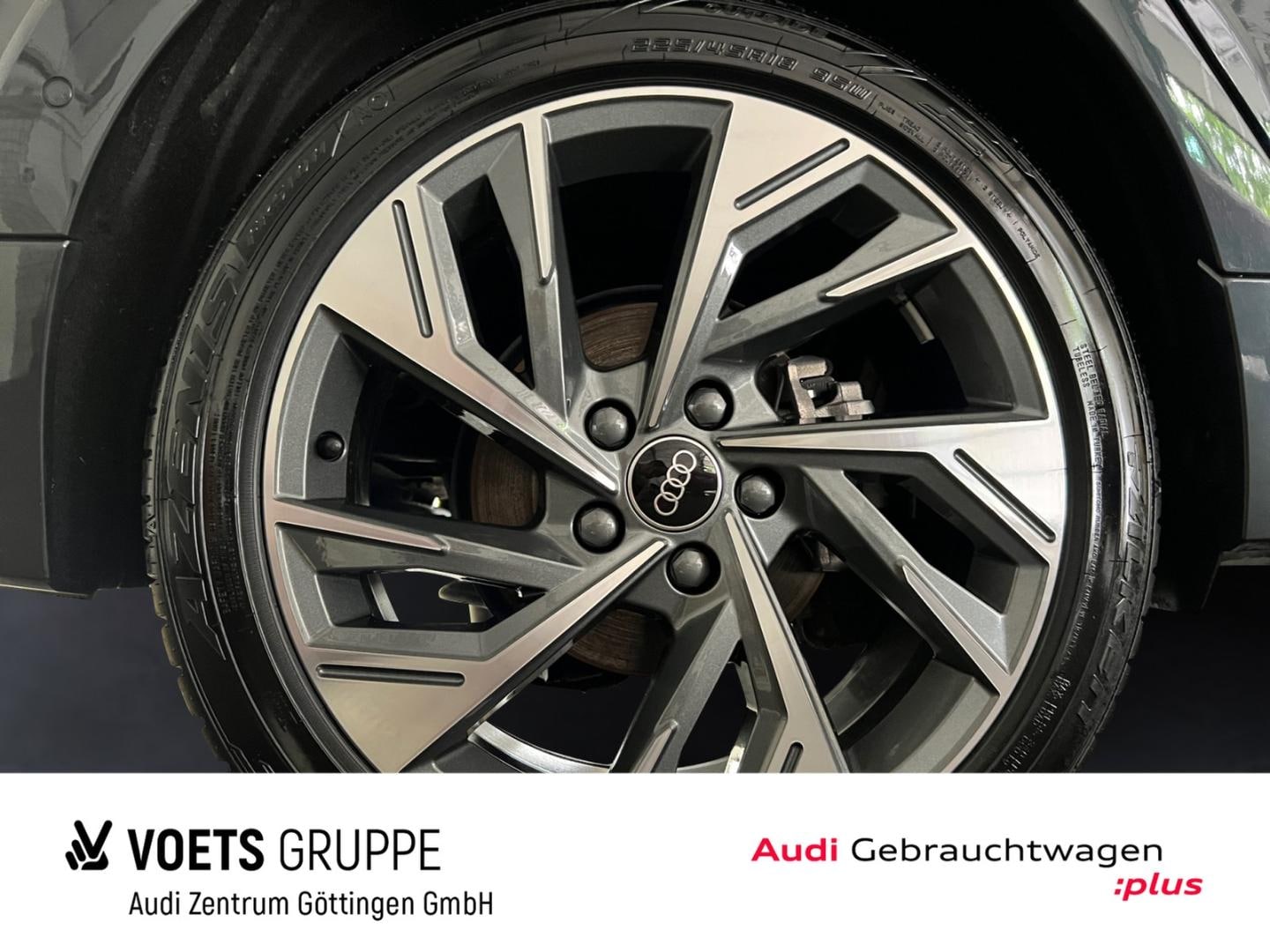 Bild über Audi A3 allstreet 35 TFSI S tronic - für weitere Informationen kontaktieren Sie den Audi Partner