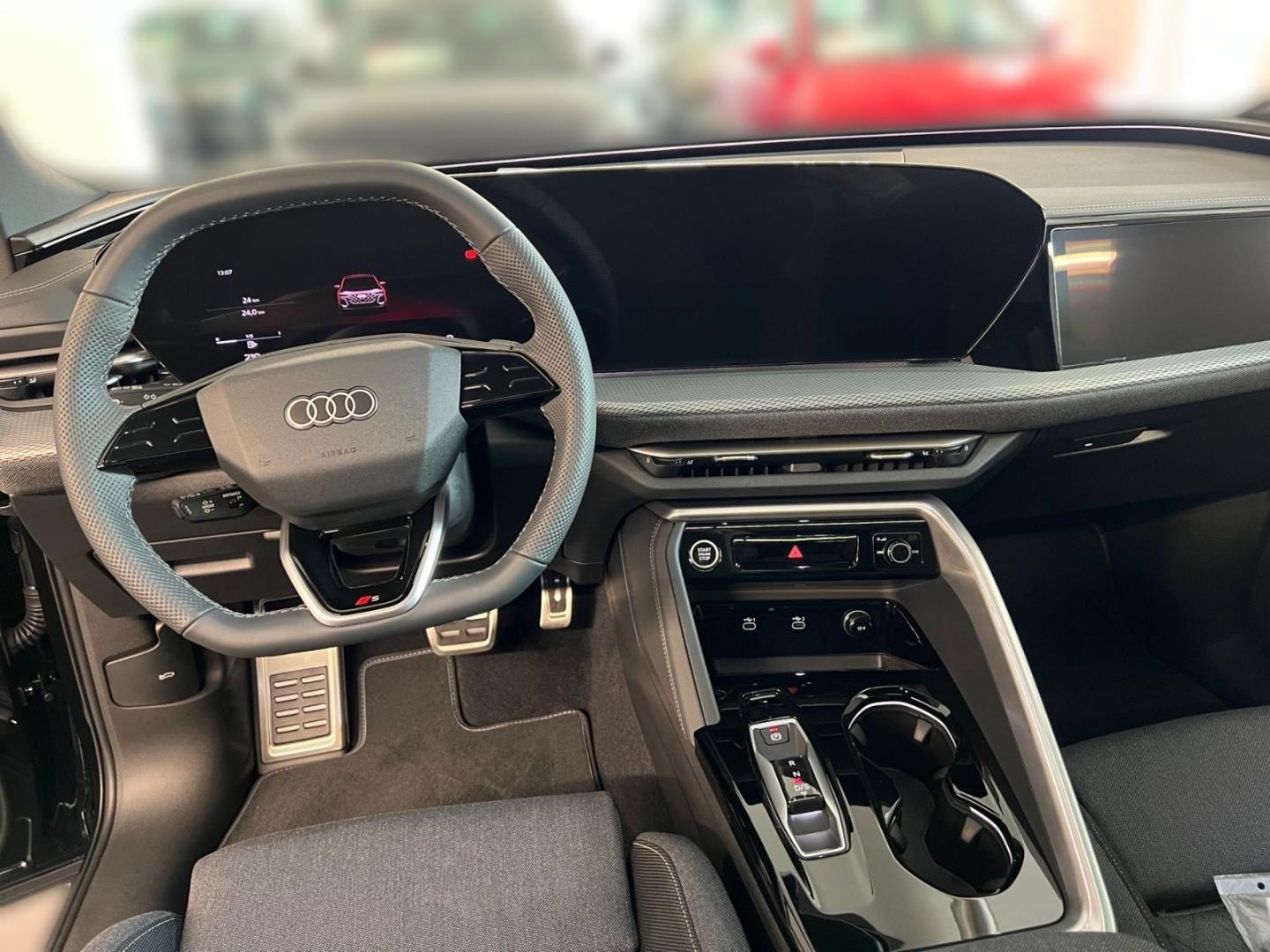Bild über Audi Q5 SUV TDI quattro 150 kW S tronic - für weitere Informationen kontaktieren Sie den Audi Partner