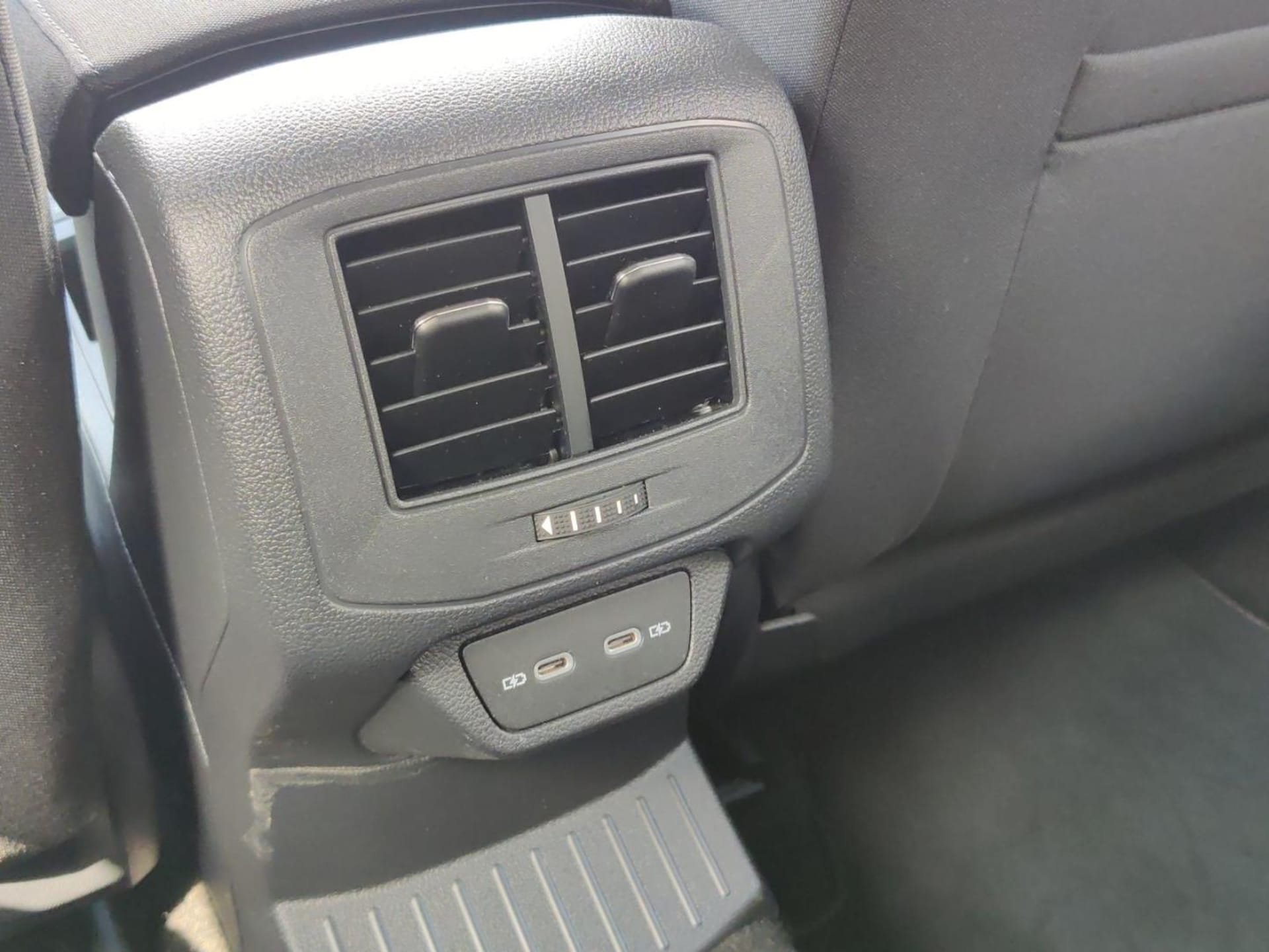 Volkswagen T-Roc Sport