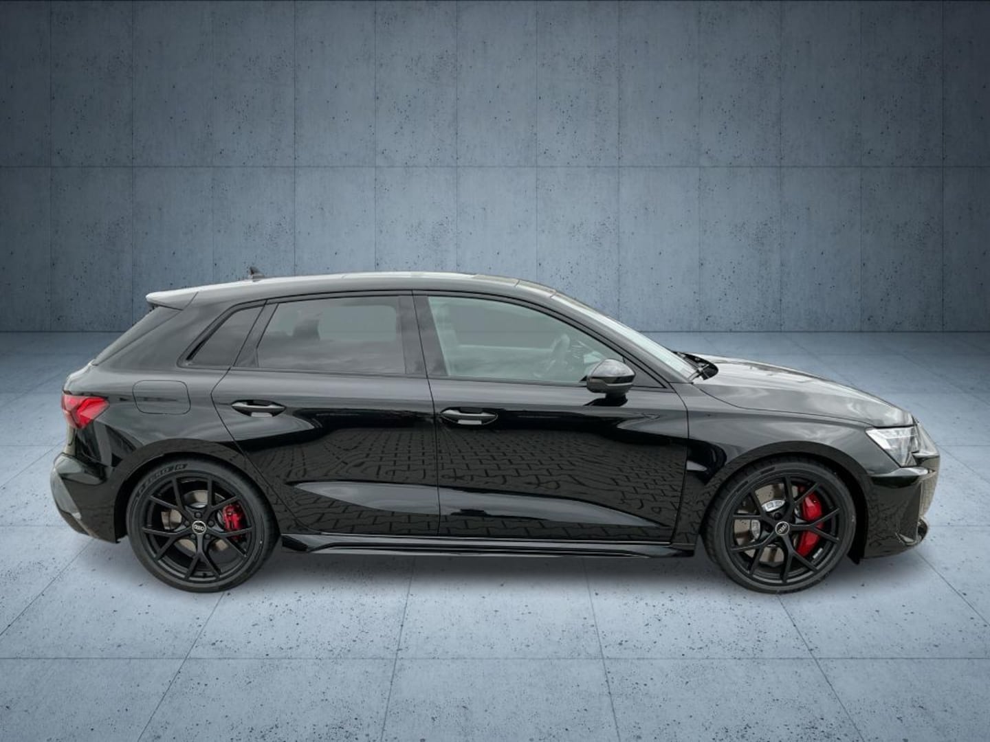 Bild über Audi RS 3 Sportback TFSI quattro 294 kW S tronic - für weitere Informationen kontaktieren Sie den Audi Partner