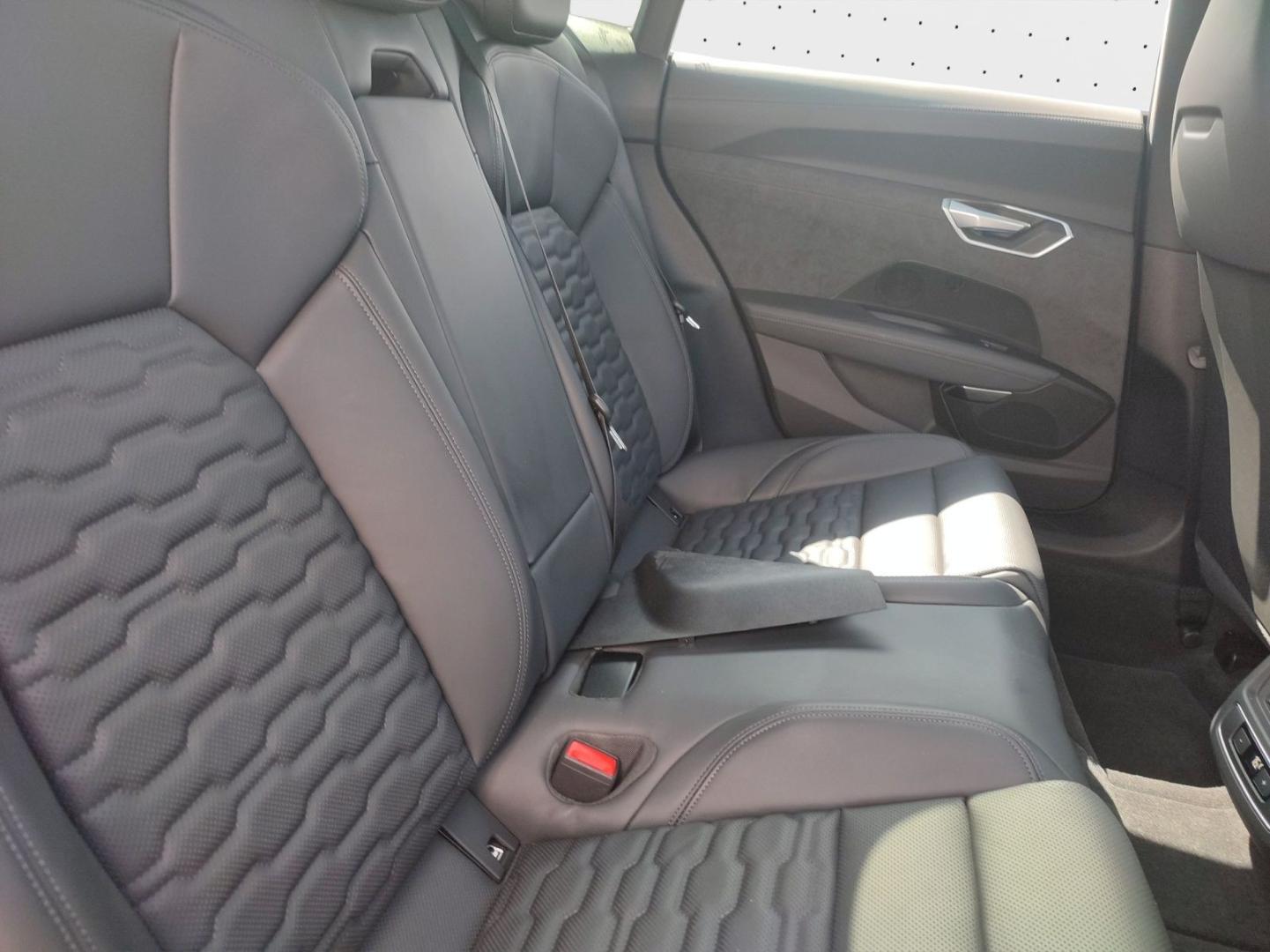Image about Audi e-tron GT e-tron quattro