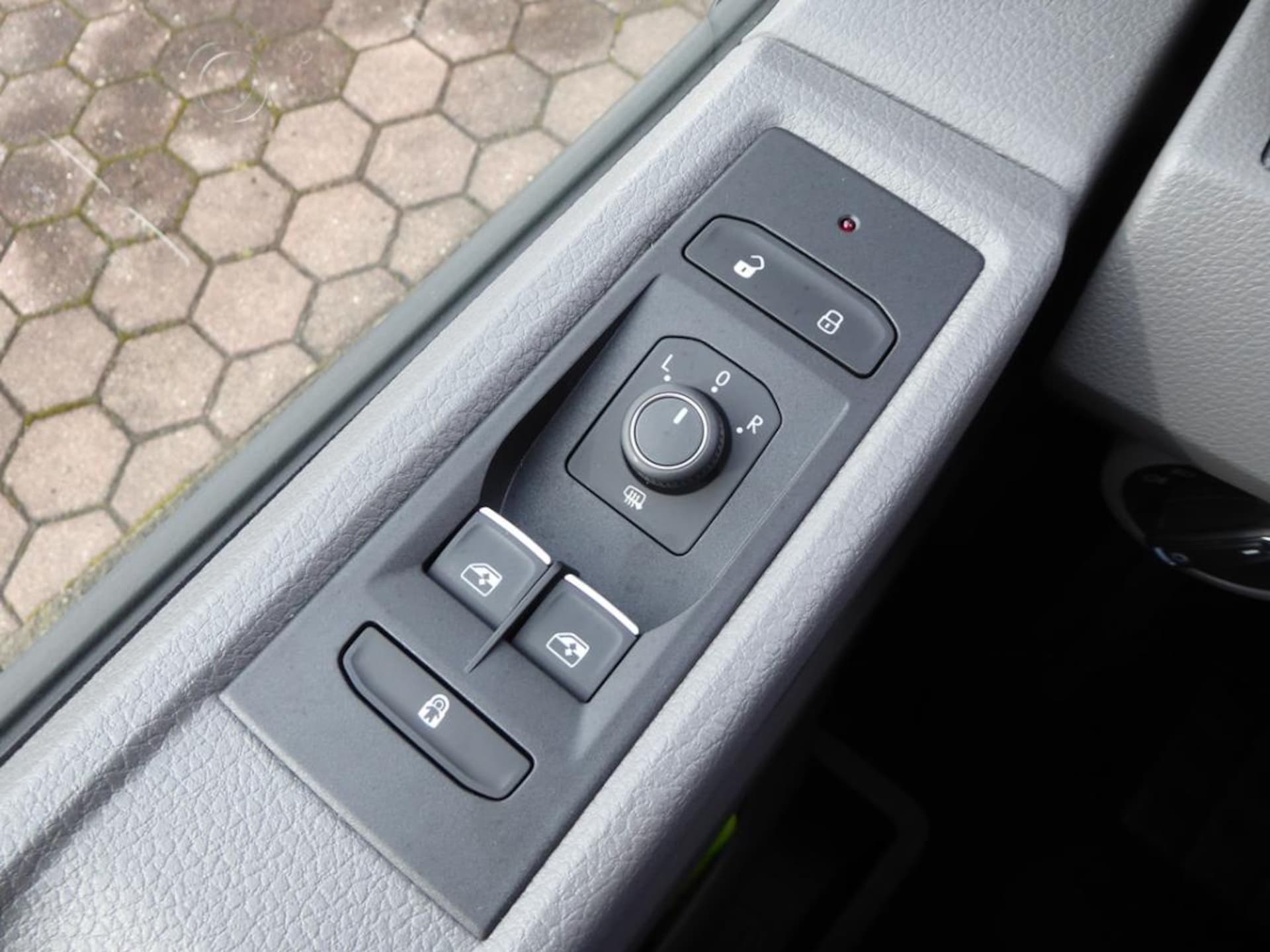Volkswagen T6.1 Caravelle kurzer Radstand Trendline