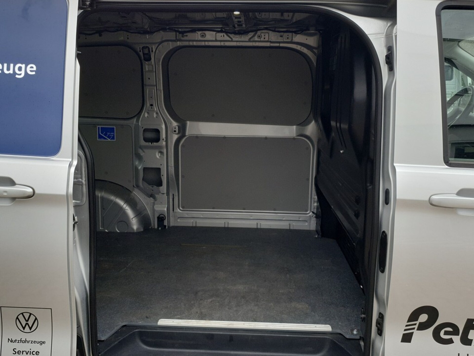 Volkswagen Transporter Kasten kurzer Radstand