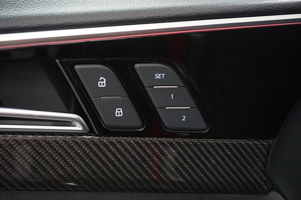 Bild som visar Audi RS 4 Avant RS 4 Avant 450 hk tiptronic - för mer information kontakta din Audi Partner