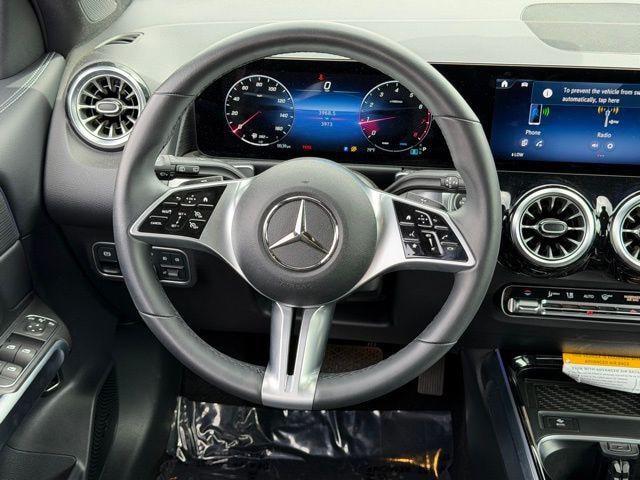 2026 Mercedes-Benz GLB GLB 250 - Photo 22