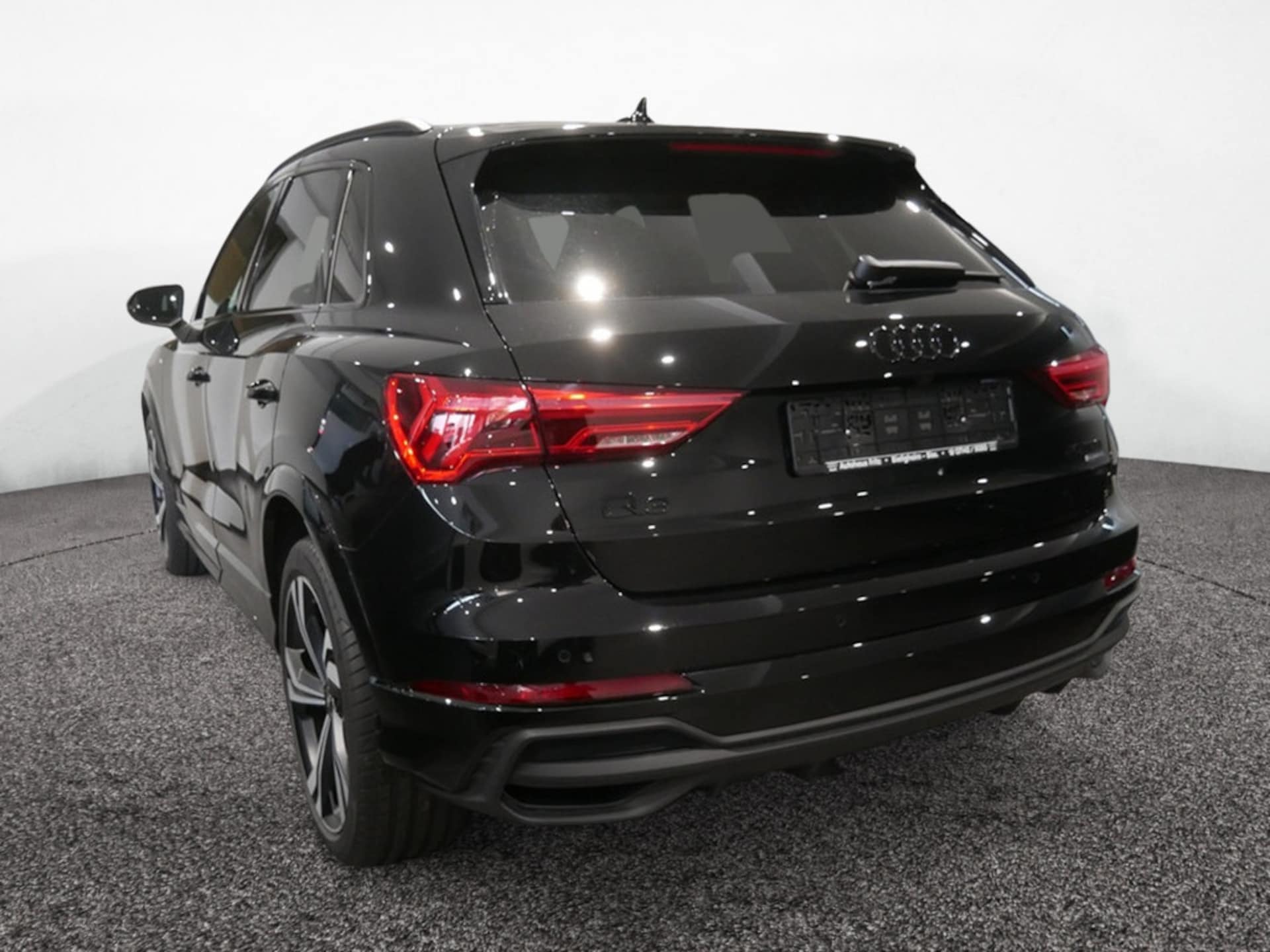 Audi Q3 SUV S line