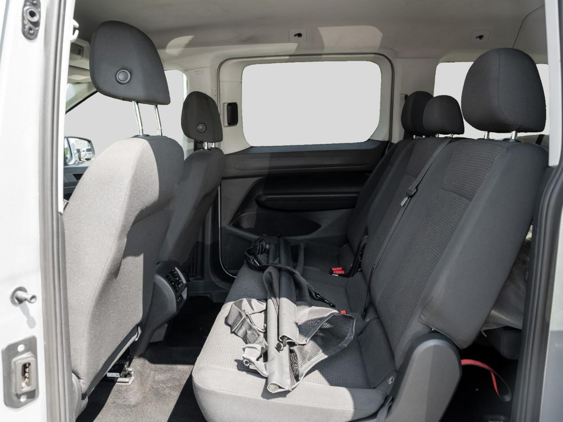 Volkswagen Caddy Maxi Basis-Modell
