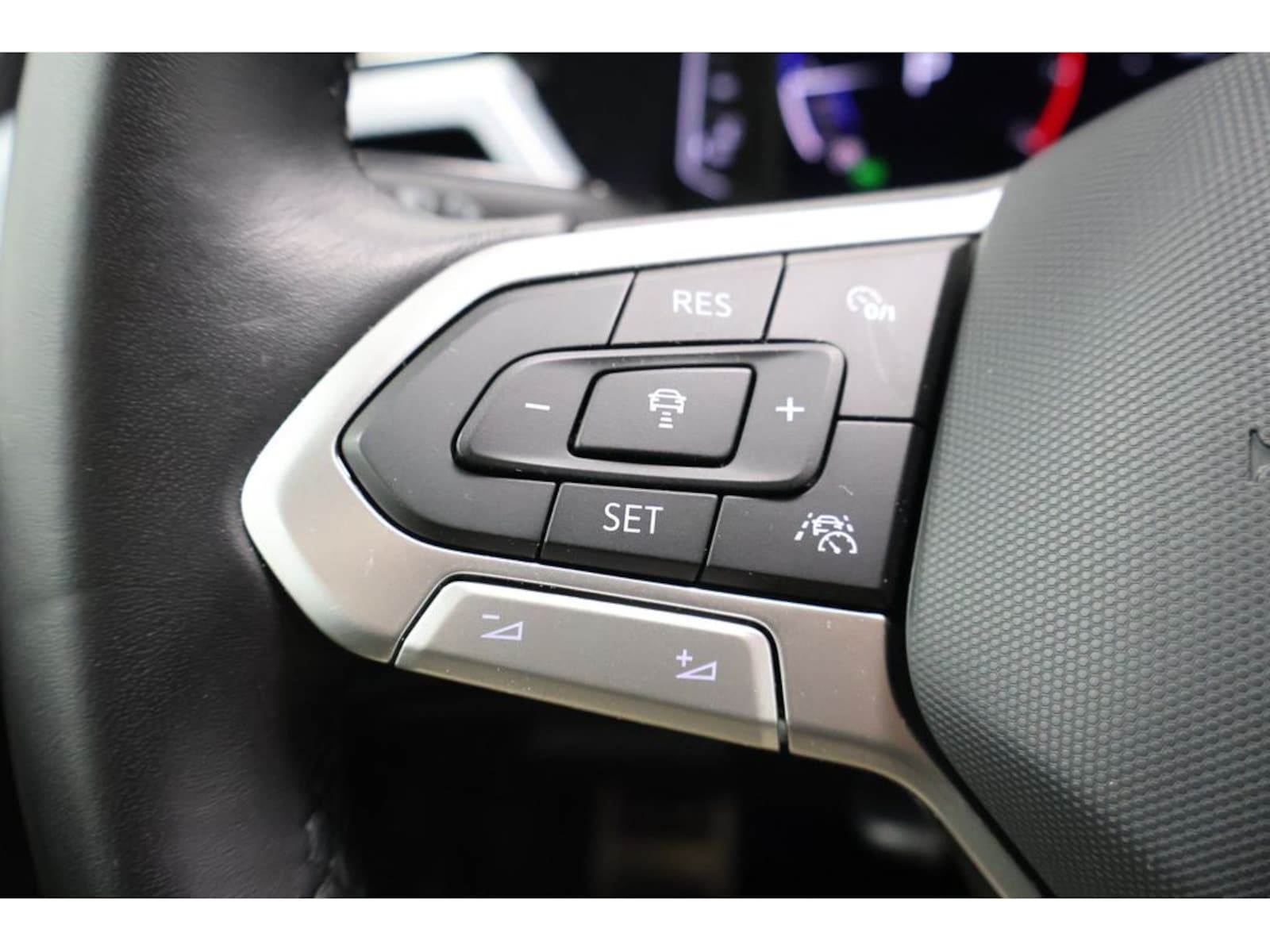 Volkswagen Touran – Bild 18