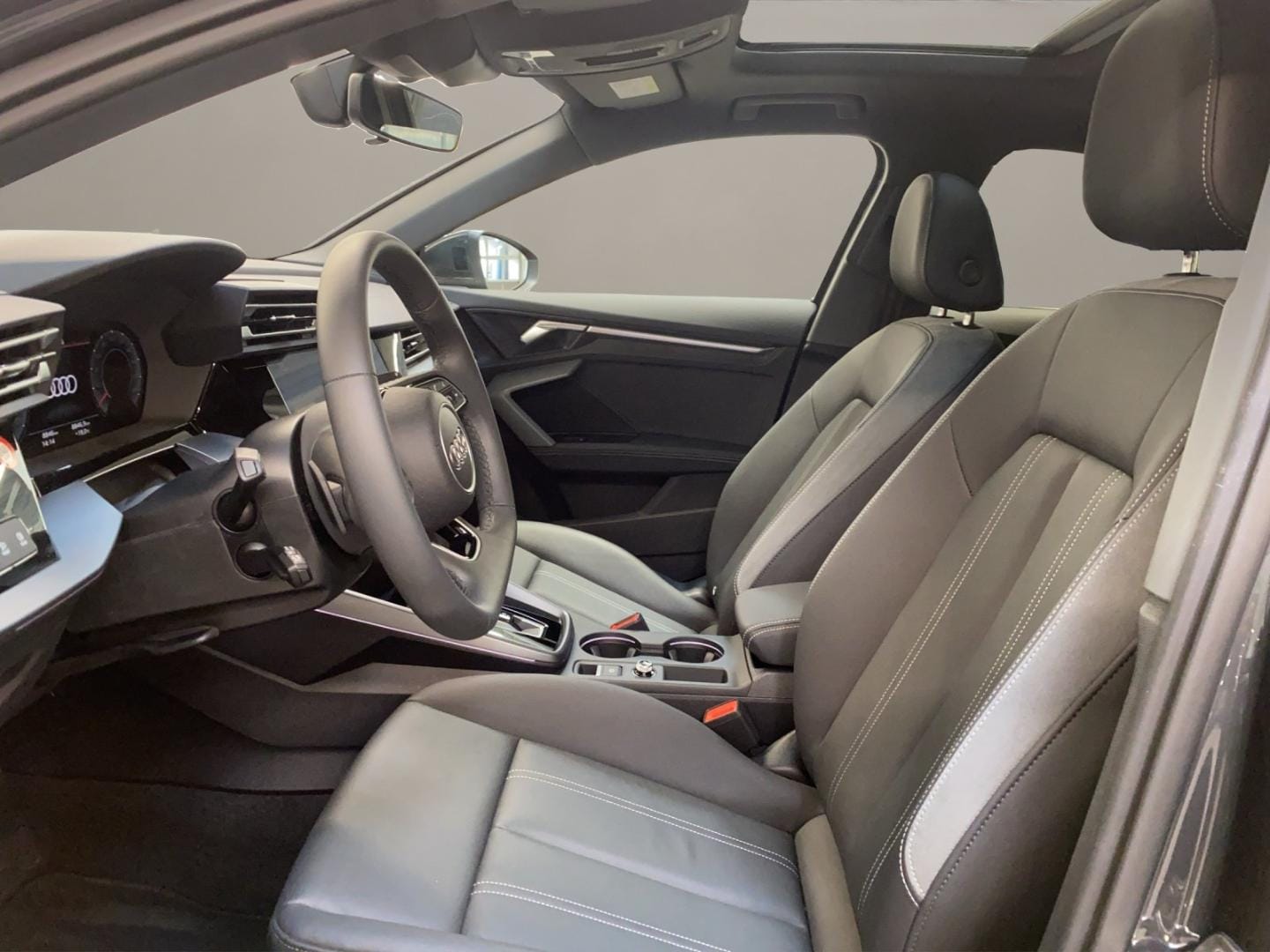 Bild über Audi A3 Sportback TFSI 110 kW S tronic - für weitere Informationen kontaktieren Sie den Audi Partner