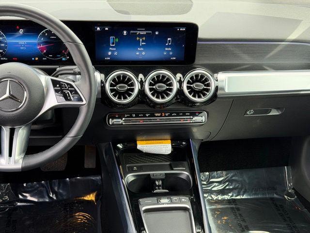 2026 Mercedes-Benz GLB GLB 250 - Photo 23