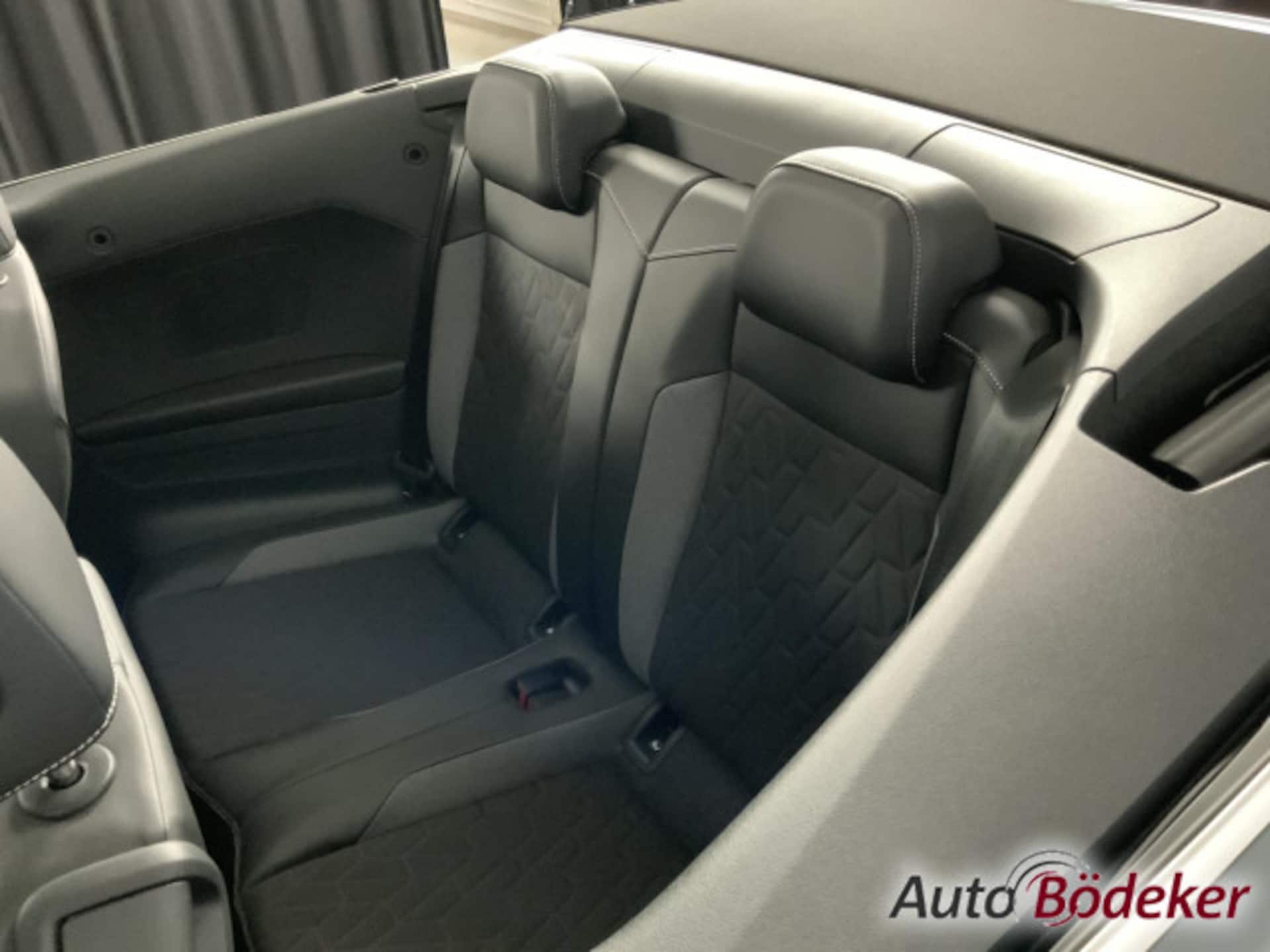 Volkswagen T-Roc Cabriolet Style