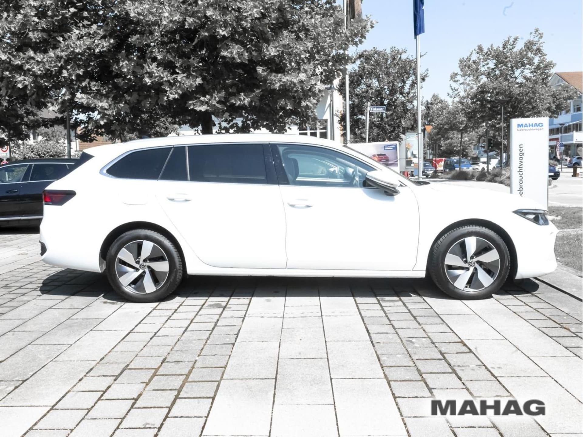 Volkswagen Passat Business