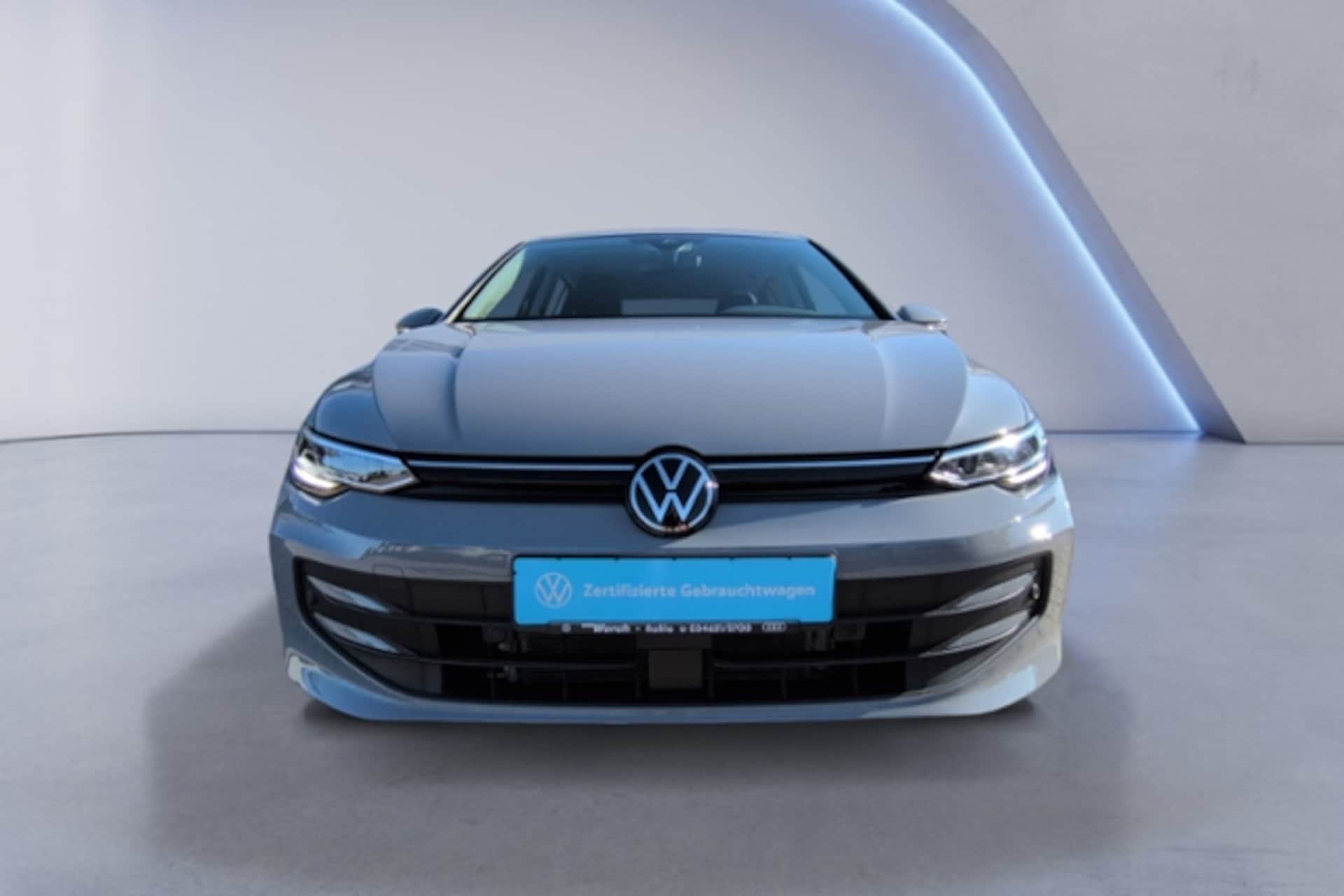 Volkswagen Golf Life