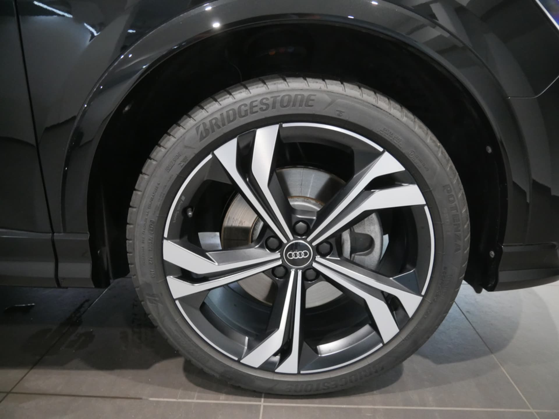 Audi Q3 SUV S line