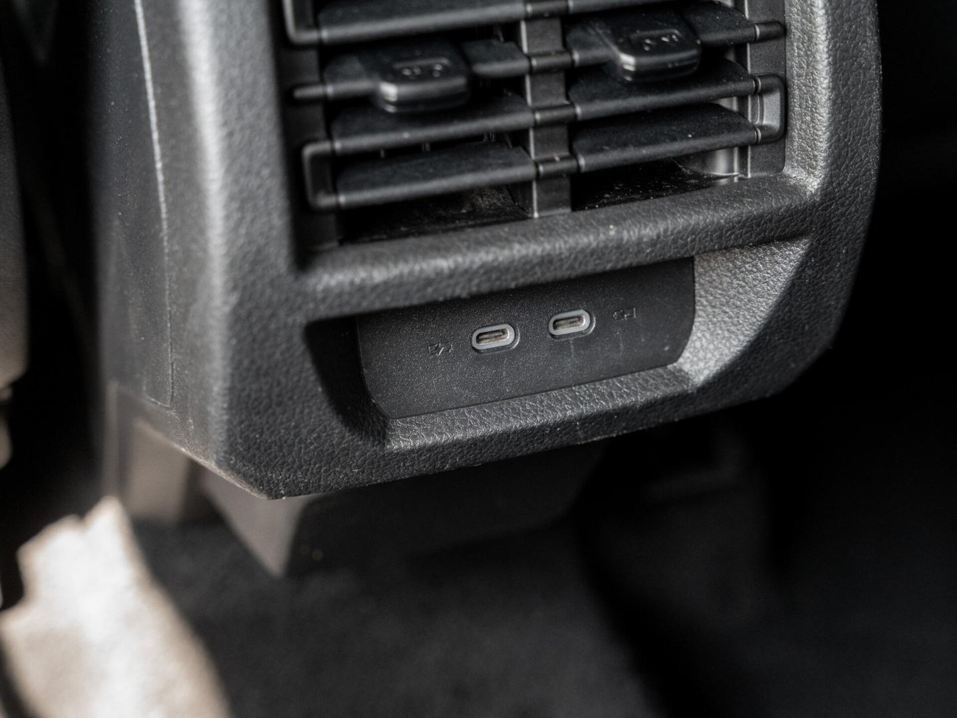 Volkswagen Caddy Maxi Basis-Modell