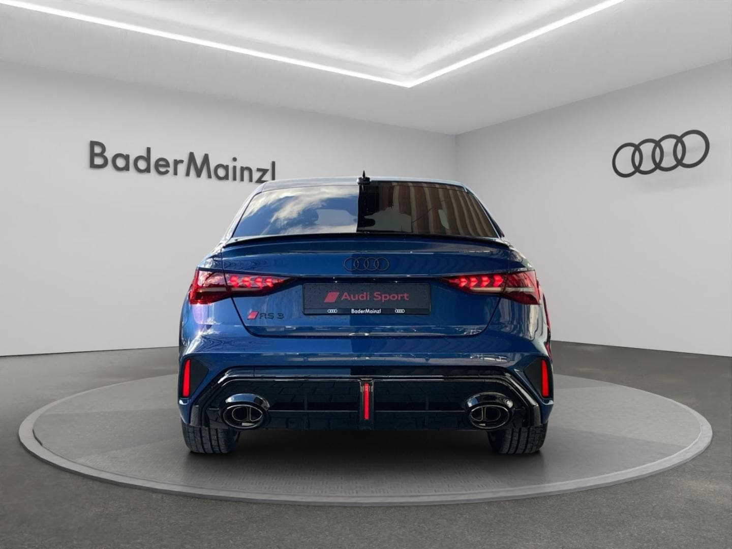 Image about Audi RS 3 Limousine TFSI quattro S tronic
