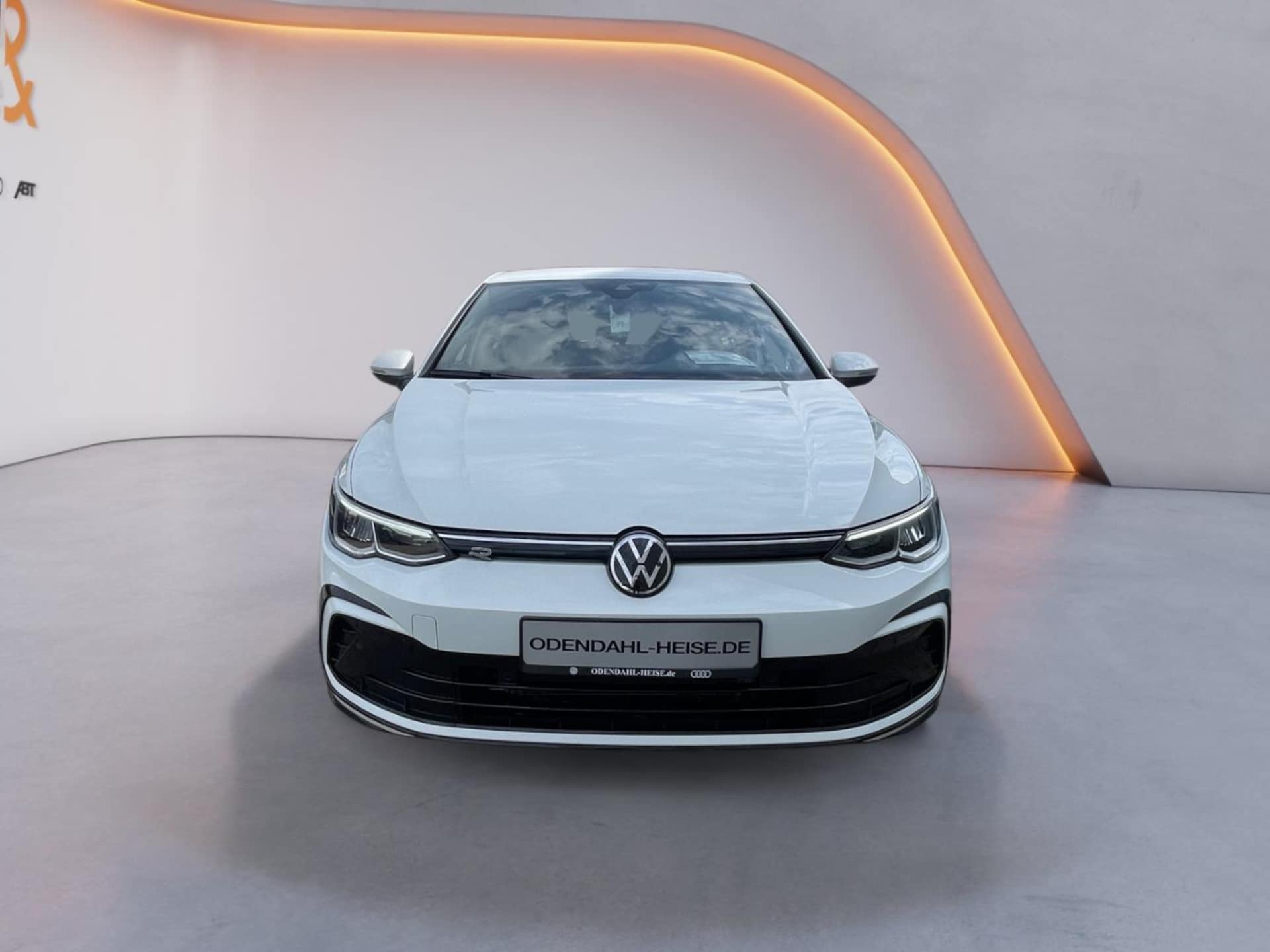 Volkswagen Golf R-Line