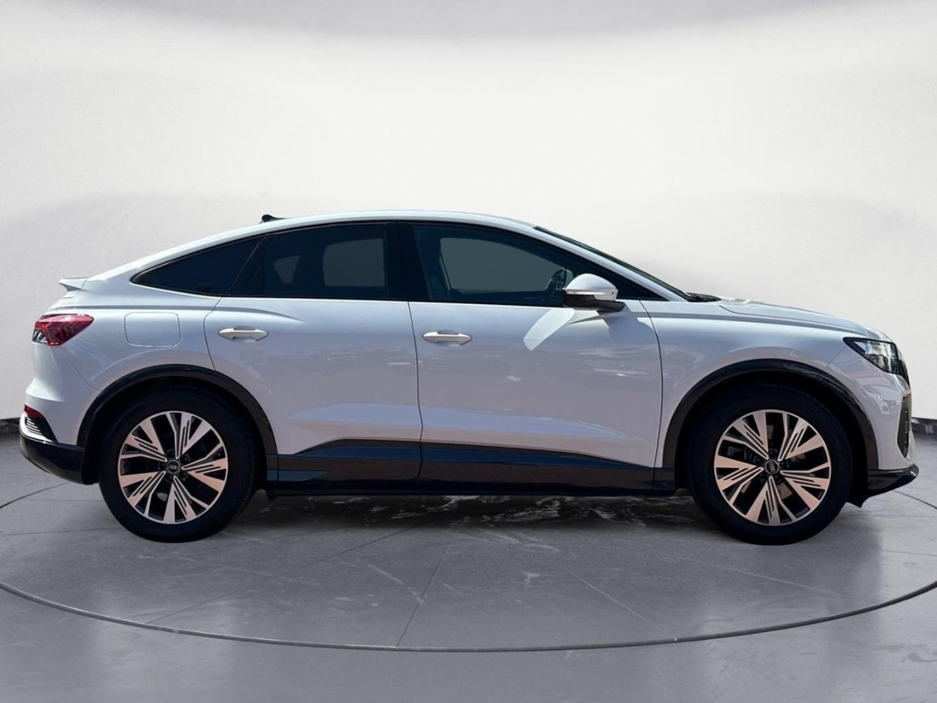 Audi Q4 Sportback e-tron