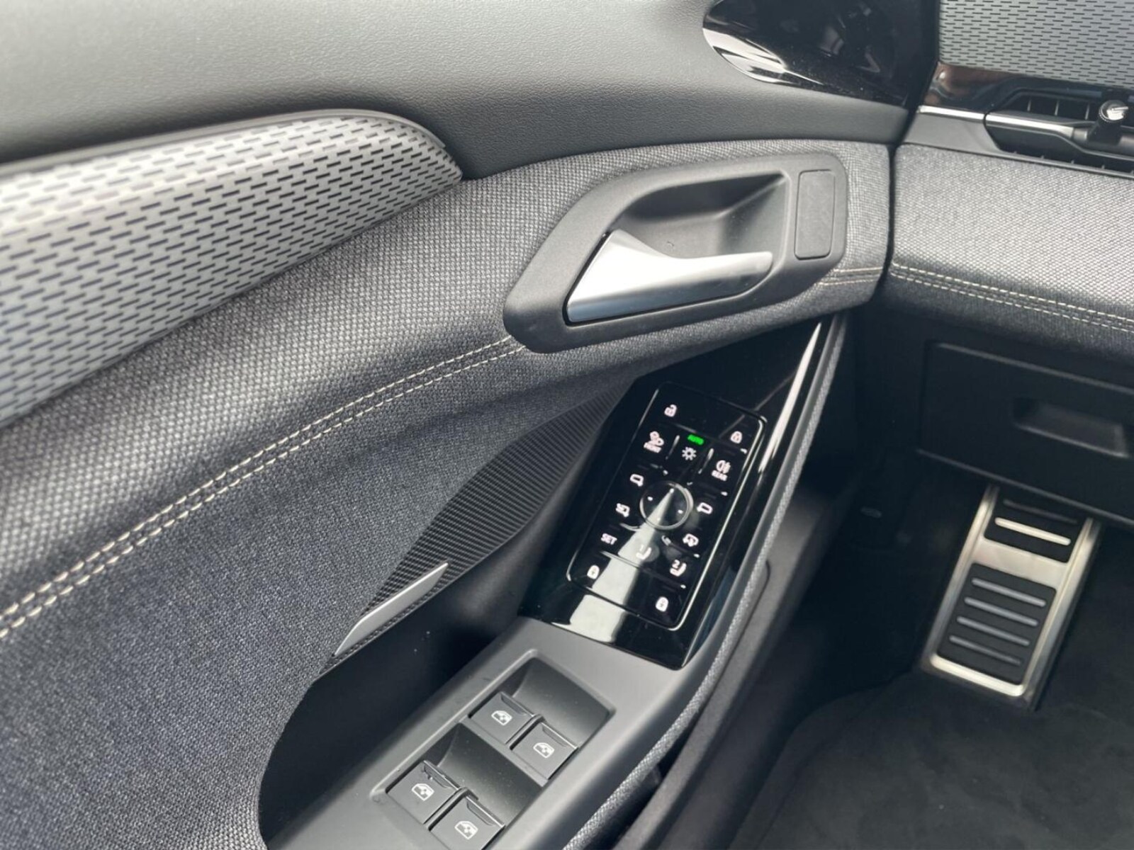 Audi A6 Avant e-tron – Bild 11