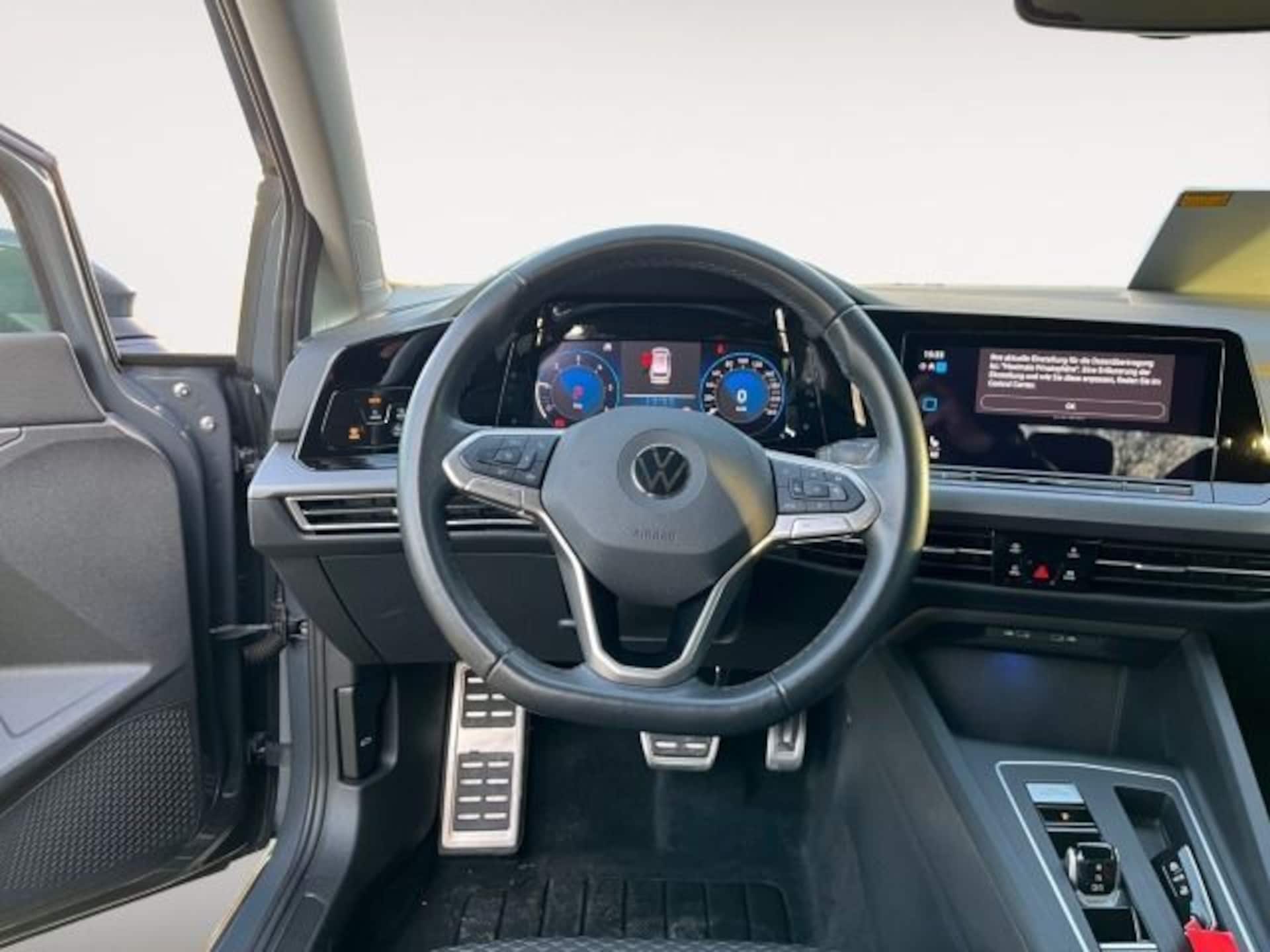 Volkswagen Golf Variant Active