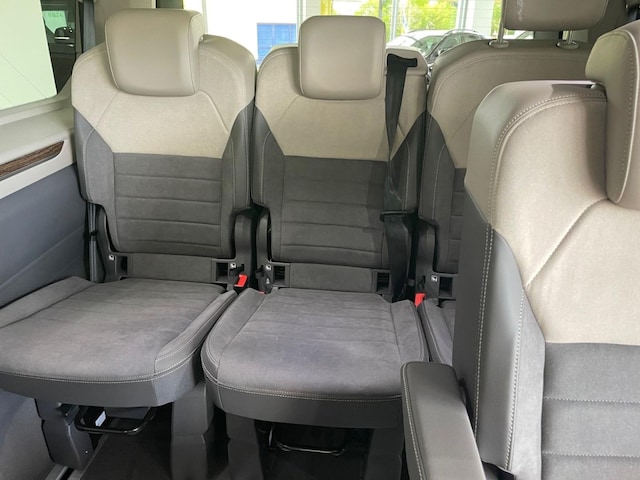 Volkswagen Multivan langversion