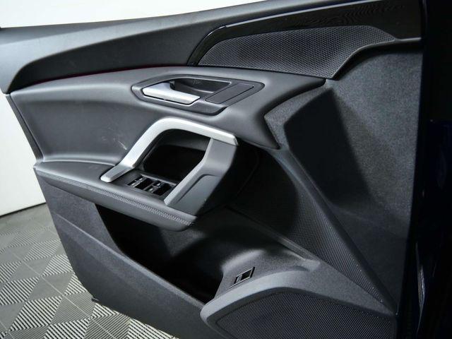 2025 Audi Q5 Premium - Photo 24