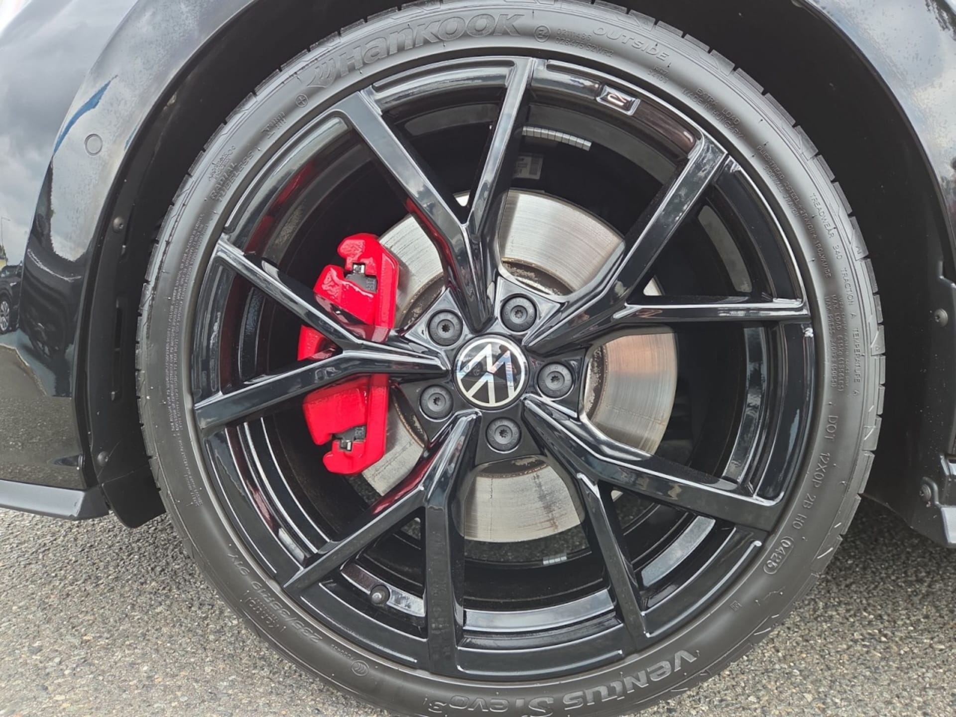 Volkswagen Golf GTI