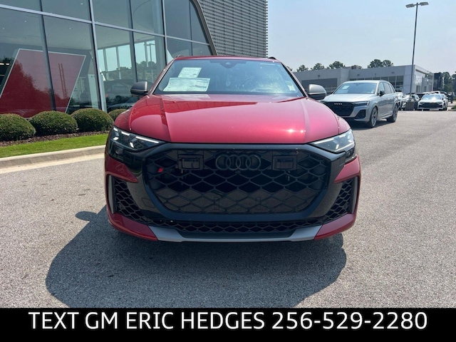 2026 Audi RS Q8 SUV performance
