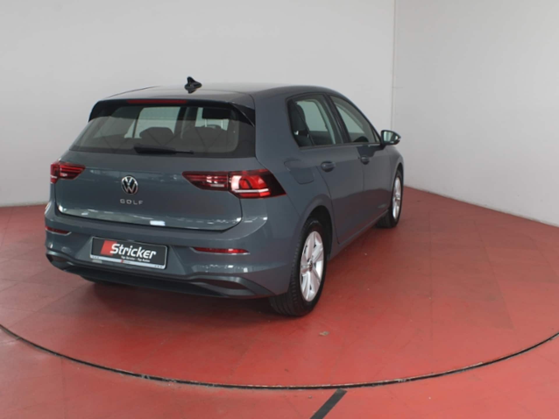 Volkswagen Golf Life