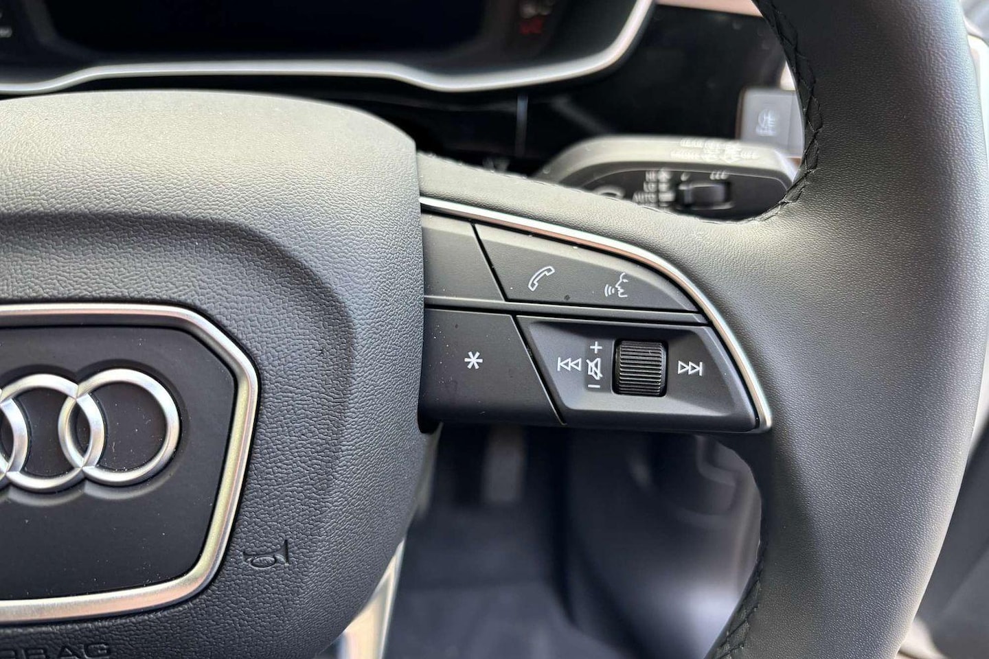 Image about Audi Q3 Sportback 35 TFSI S line edition