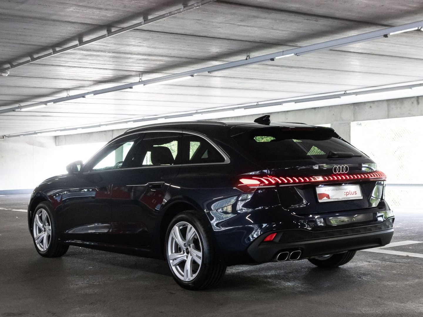 Bild über Audi A5 Avant TDI 150 kW S tronic - für weitere Informationen kontaktieren Sie den Audi Partner