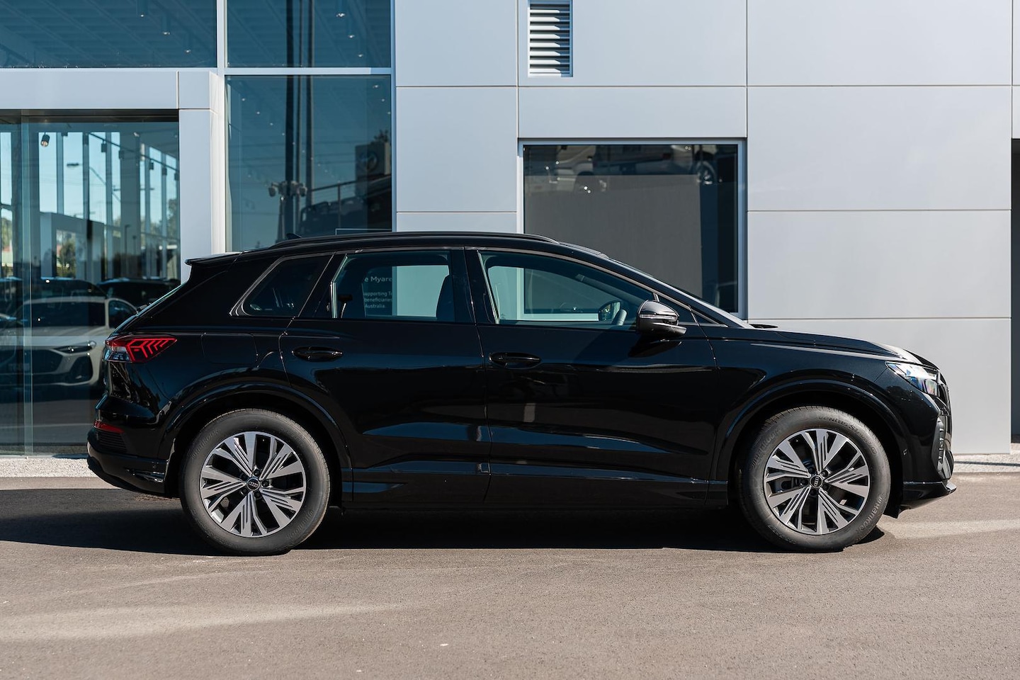 Image about Audi Q4 e-tron e-tron