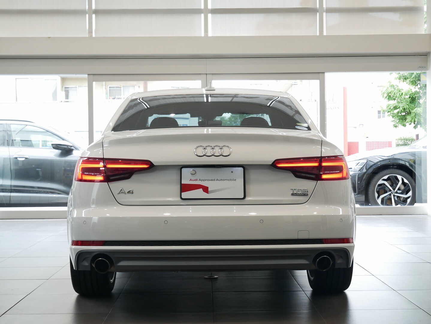 Image about Audi A4 2.0 TFSI quattro ※S lineパッケージ付