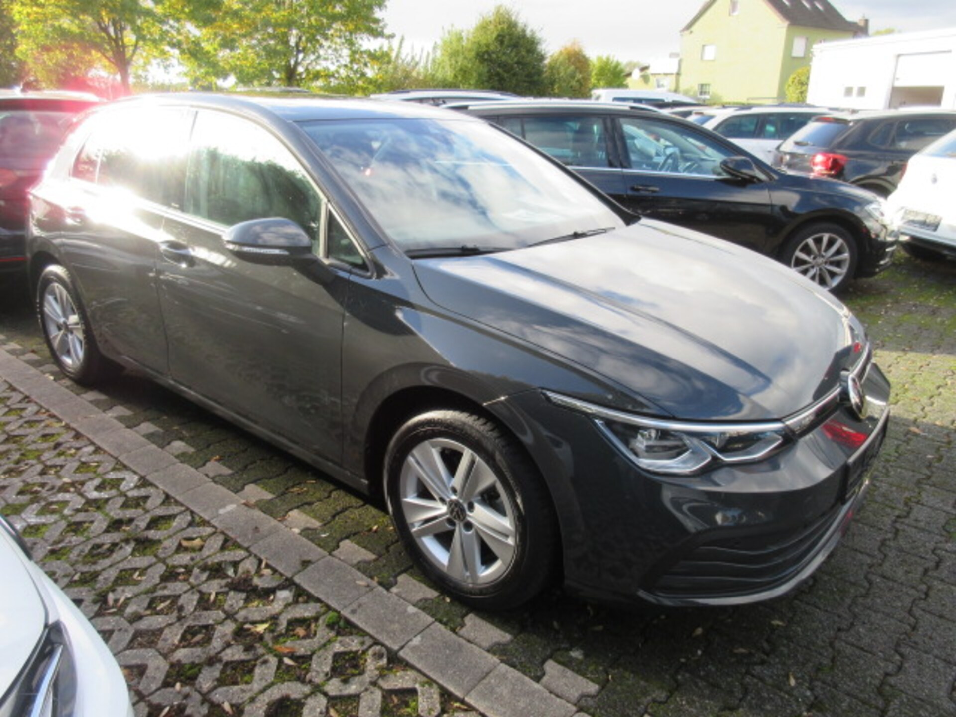 Volkswagen Golf Life