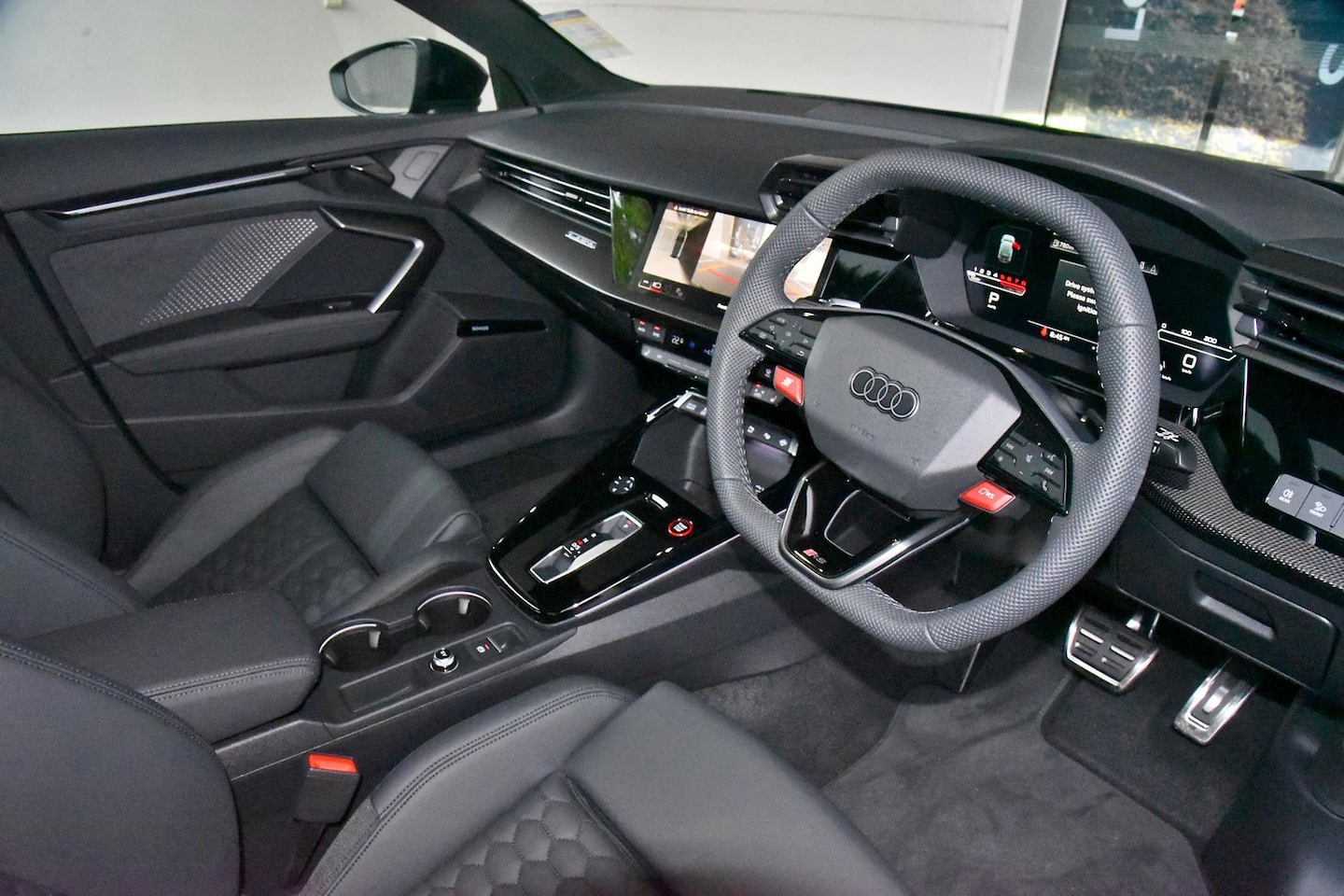 Image about Audi RS 3 Sportback TFSI quattro S tronic