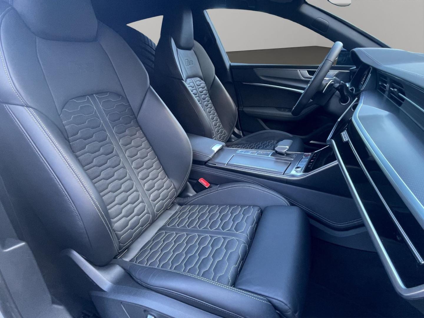 Bild über Audi RS 7 Sportback TFSI quattro tiptronic - für weitere Informationen kontaktieren Sie den Audi Partner