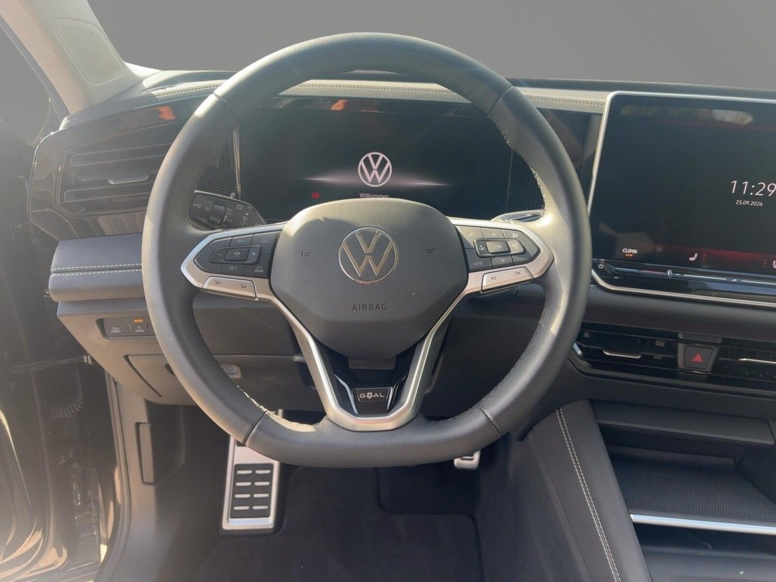 Volkswagen Tiguan – Bild 12